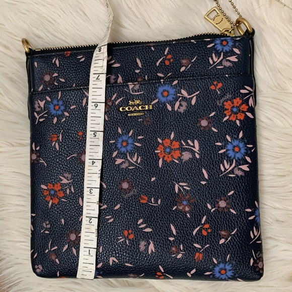 🎊Hp!2x🎊Coach Kitt Crossbody Flower Print w/ Wallet. - Picture 14 of 17